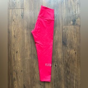 Fleo El Toro 21”, size medium, color rasberry